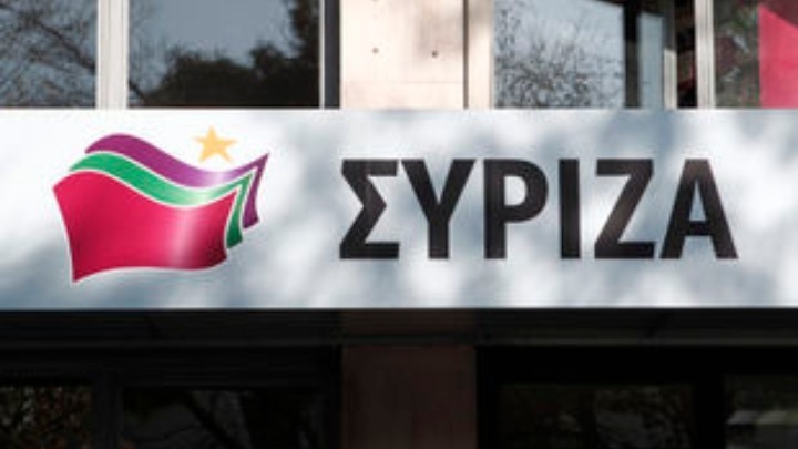 ΣΥΡΙΖΑ: Η κυβέρνηση δεν βρήκε το ένταλμα πριν την εισβολή στο σπίτι του κ. Ινδαρέ, αλλά ανακάλυψε το πτυχίο του κ. Διαματάρη