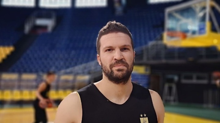«Τέλος» ο Σακελλαρίου