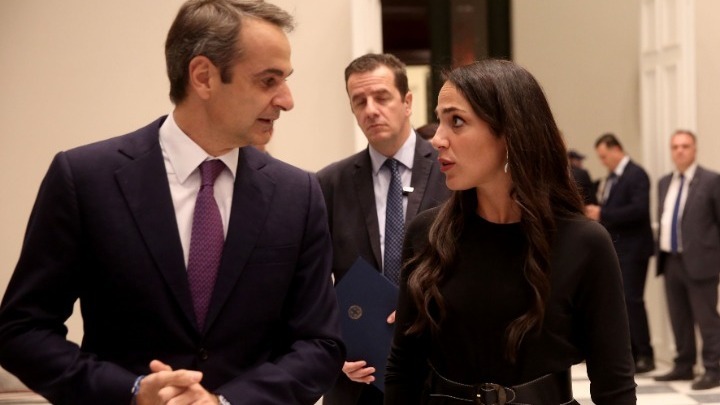 Την πολιτική του υπουργείου Εργασίας για την αναδοχή και την υιοθεσία ανέλυσε η Δόμνα Μιχαηλίδου