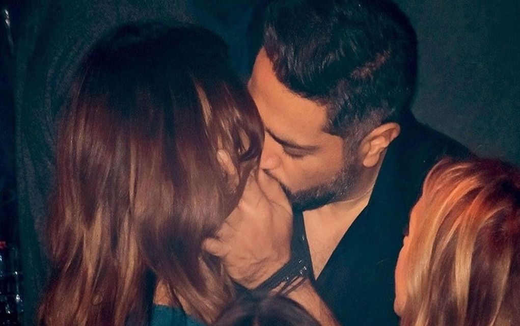 Λασκαράκη – Σουλτάτος: Καυτά φιλιά στα μπουζούκια