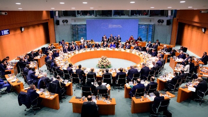 Διάσκεψη του Βερολίνου: Κατάπαυση πυρός και εμπάργκο όπλων