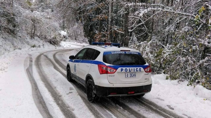 Δυτική Μακεδονία: Πού είναι απαραίτητη η χρήση αντιολισθητικών αλυσίδων ή ειδικών ελαστικών