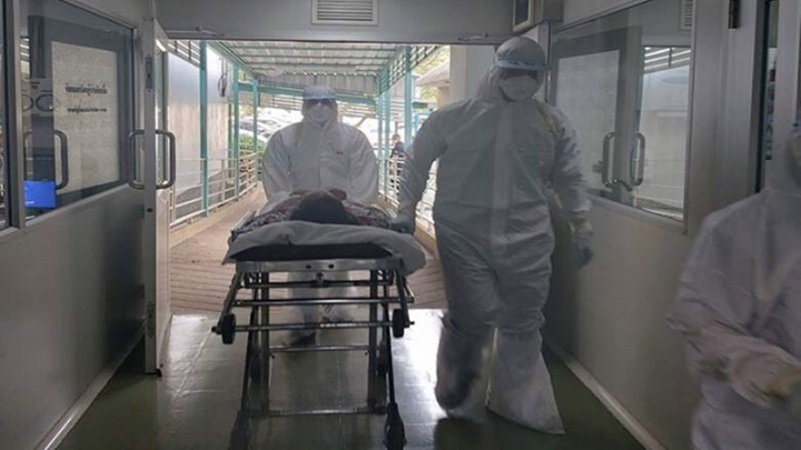 Εννέα νεκροί από τον κοροναϊό στην Κίνα – Κρούσματα σε άλλες έξι χώρες