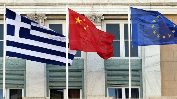 Η πολιτική ηγεσία του ΥΠΑΙΘ με αντιπροσωπεία του Υπουργείου Παιδείας της Κίνας