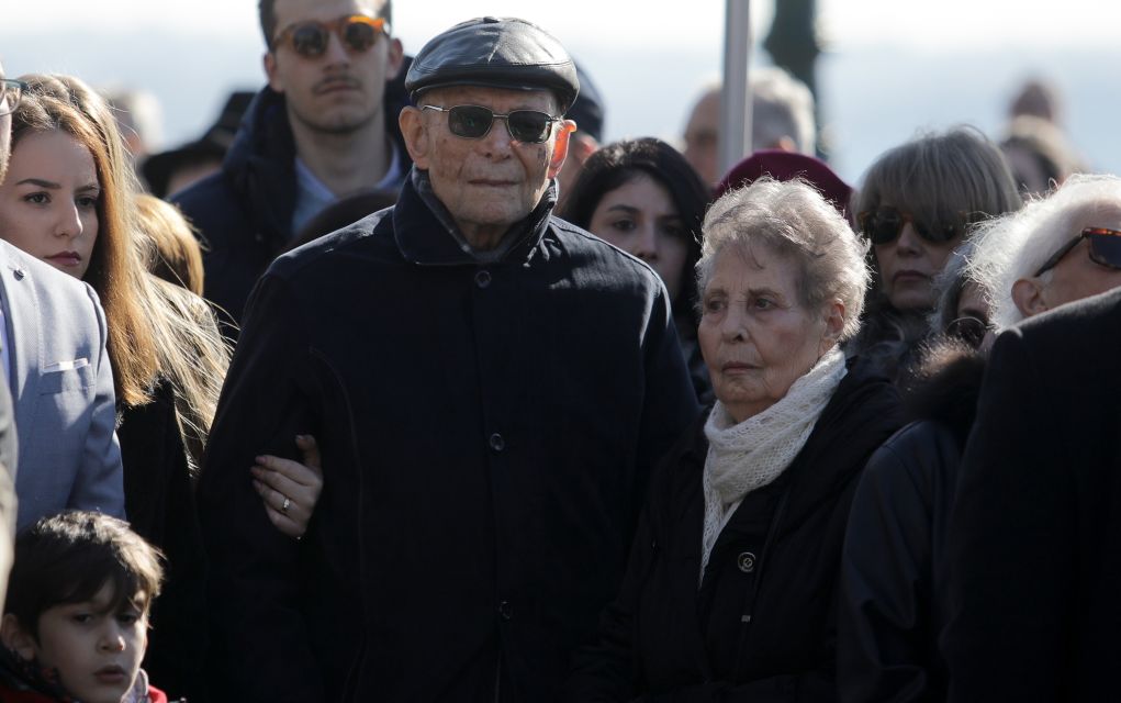 Χέλλα Ματαλών – Κούνιο: Η ζωή του πατέρα στο Άουσβιτς