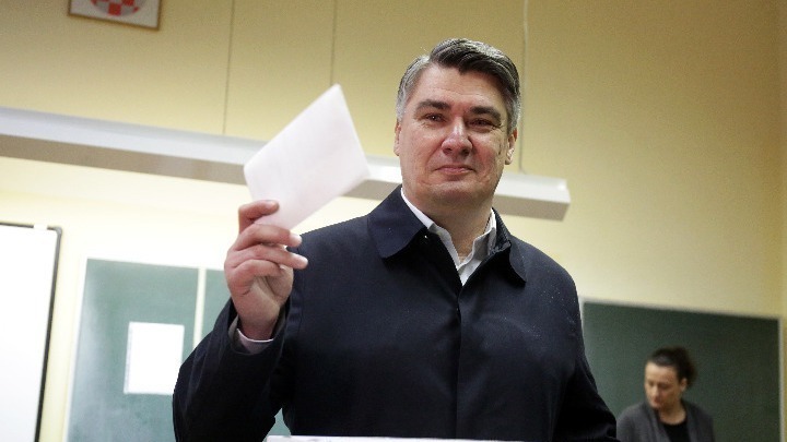 Κροατία: Άνετη νίκη του πρώην πρωθυπουργού Ζόραν Μιλάνοβιτς στις προεδρικές εκλογές