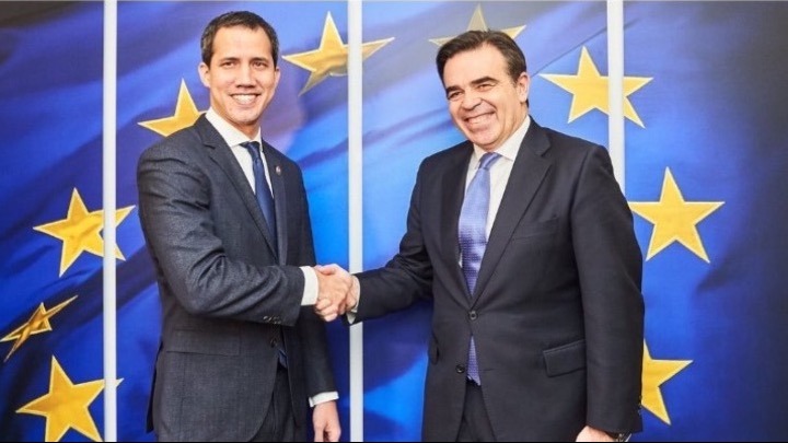 Συνάντηση Μ. Σχοινά – Χουάν Γκουαϊδό, στις Βρυξέλλες