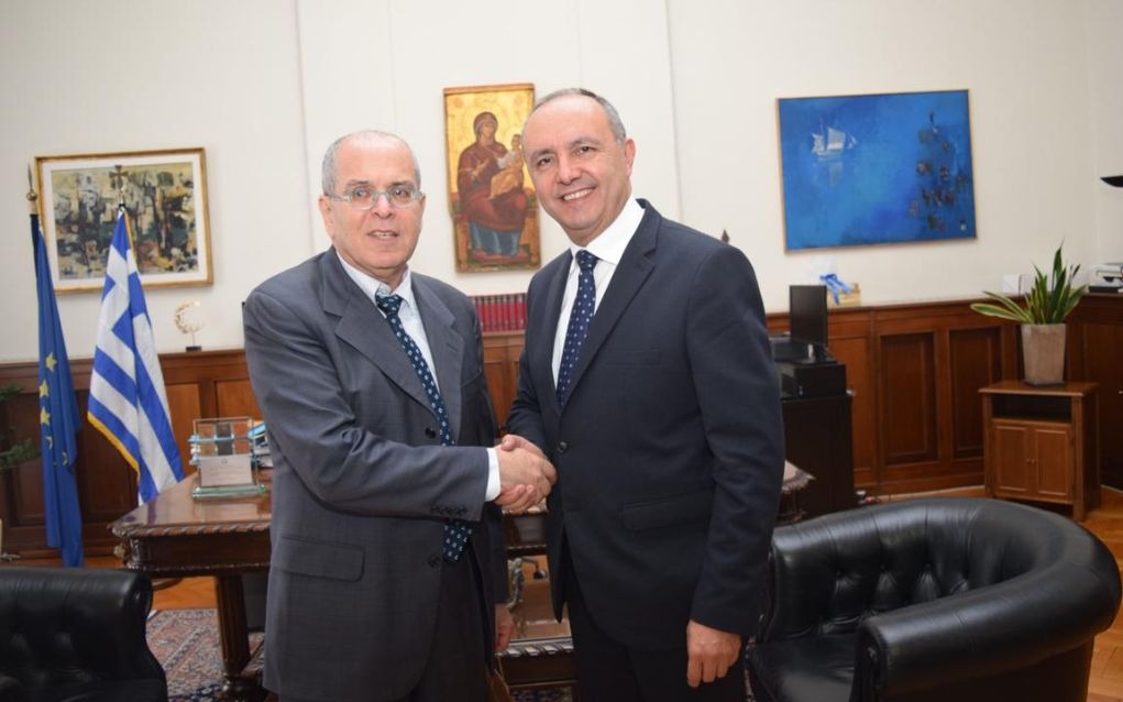 ΥΜΑΘ: Συνάντηση Καράογλου με τον πρέσβη του Ισραήλ