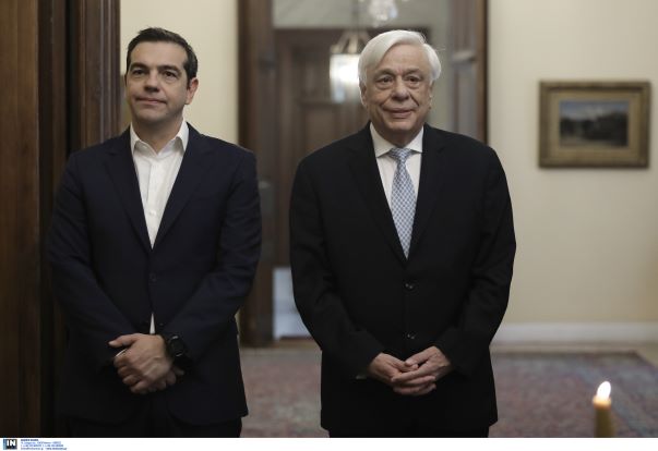 Παυλόπουλος και πάλι Παυλόπουλος για Τσίπρα