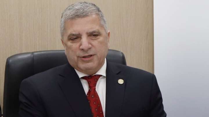Ακύρωση των καρναβαλικών εκδηλώσεων ζητά σπό τους δήμους ευθύνης της η Περιφέρεια Αττικής
