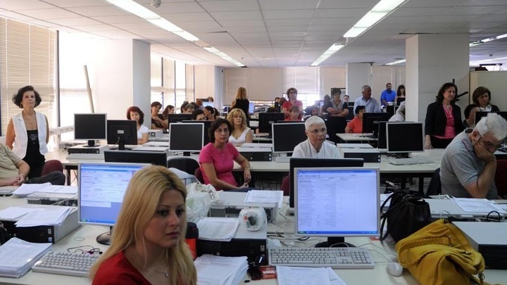 Αλλαγές σε μετατάξεις δημοσίων υπαλλήλων, επιλογή προϊσταμένων και διαδικασίες ΑΣΕΠ σε ν/σ του ΥΠΕΣ