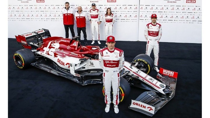 Αποκάλυψη για τη νέα Alfa Romeo Racing ORLEN C39 στη Βαρκελώνη