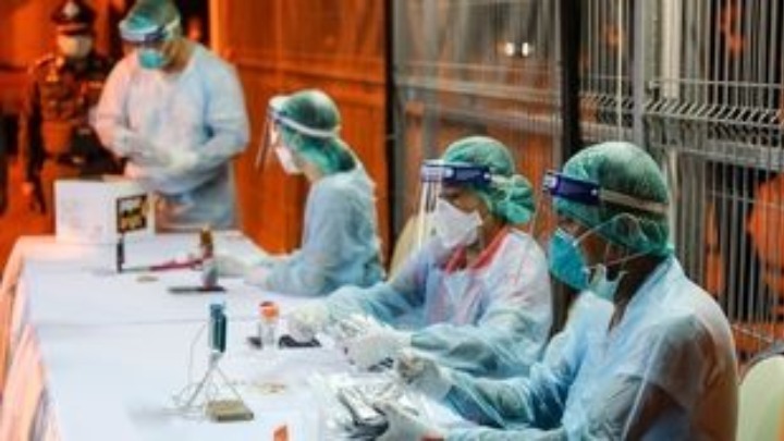 Covid-19: Επιδημία fake news, από θαυματουργά γιατροσόφια μέχρι θεωρίες συνωμοσίας