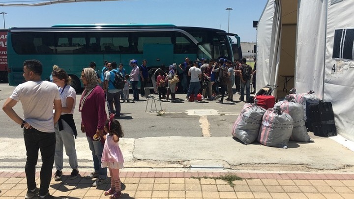 «Δεν απαγορεύεται η λειτουργία κλειστών δομών κράτησης εφόσον τηρούνται οι εγγυήσεις για τα ατομικά δικαιώματα»