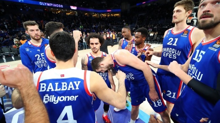 Ένατη σερί νίκη για Αναντολού, «διπλό» για Ρεάλ, επιστροφή στις νίκες για Μπασκόνια