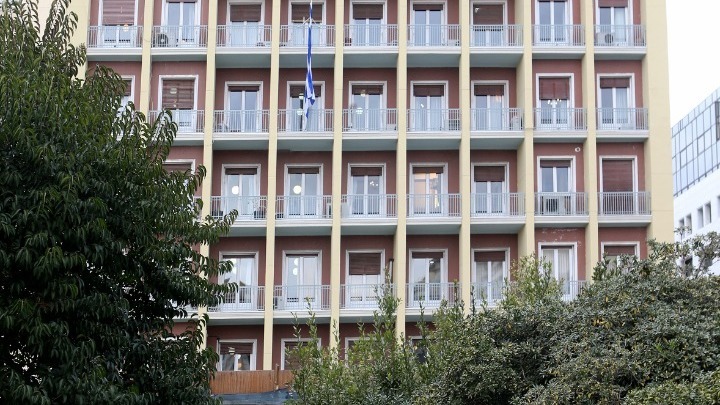 Έρχονται εννέα νόμοι του ΥΠΕΣ για ενίσχυση της αυτοδιοίκησης, επιτάχυνση των προσλήψεων και δημοτικές εκλογές