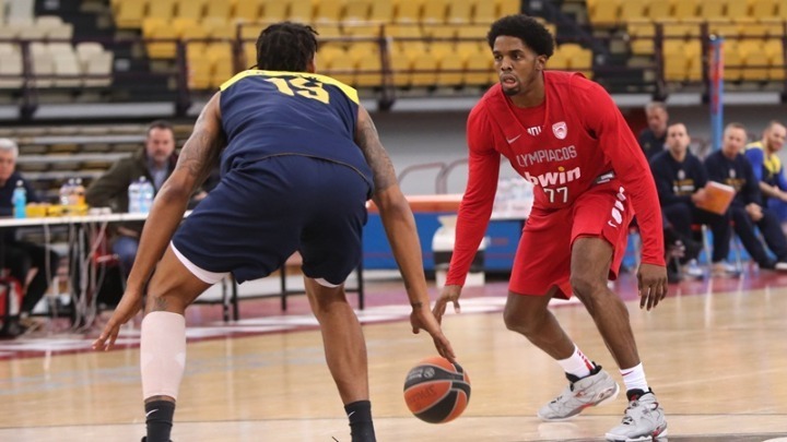 H Euroleague ήρε την απαγόρευση μεταγραφών που είχε επιβάλει στον Ολυμπιακό