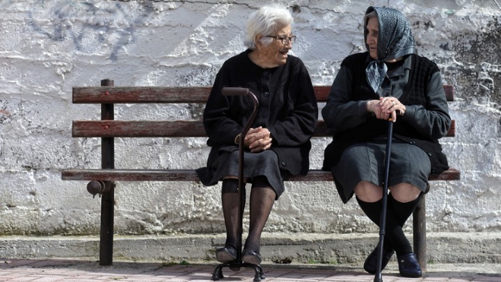 Η Μεσογειακή διατροφή βοηθά τους ηλικιωμένους να έχουν υγιή γηρατειά, σύμφωνα με ευρωπαϊκή έρευνα