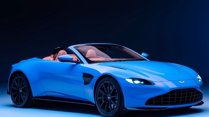 Η νέα Aston Martin Vantage Roadster αποκαλύπτεται σε 6,7΄΄