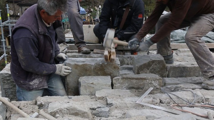 Η πιο μεγάλη αποκατάσταση πέτρινου γεφυριού στον κόσμο ολοκληρώθηκε