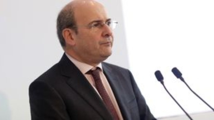 Κ. Χατζηδάκης: Έως τον Ιούνιο το νομοσχέδιο για την ηλεκτροκίνηση