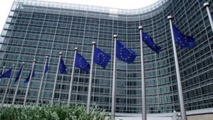 Μαυροβούνιο: Τα 2/3 των πολιτών υπέρ της ένταξης στην Ευρωπαϊκή Ένωση