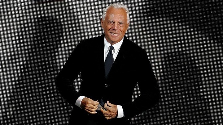 O Giorgio Armani επικρίθηκε για τη δήλωσή του ότι “οι σχεδιαστές μόδας βιάζουν τις γυναίκες”