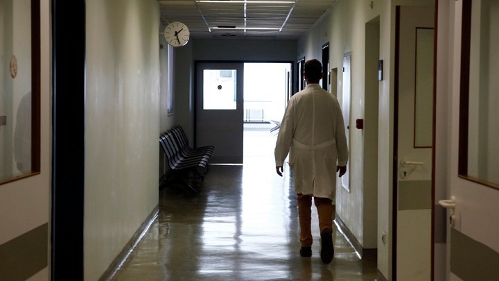 ΠΟΕΔΗΝ: Το ΑΧΕΠΑ αντιμετωπίζει με ιδιαίτερη ψυχραιμία την κατάσταση μετά τη διάγνωση του κρούσματος κοροναϊού