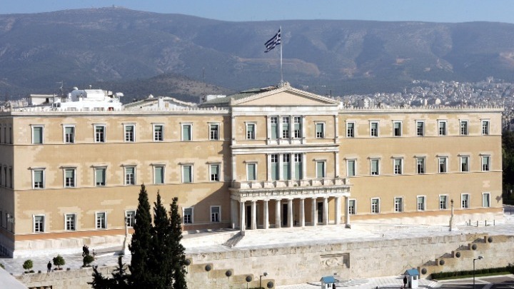 Πηγές επιτροπής προκαταρκτικής εξέτασης: Το μείζον δεν είναι ο τρόπος εξέτασης των προστατευόμενων μαρτύρων, αλλά οι απαντήσεις τους