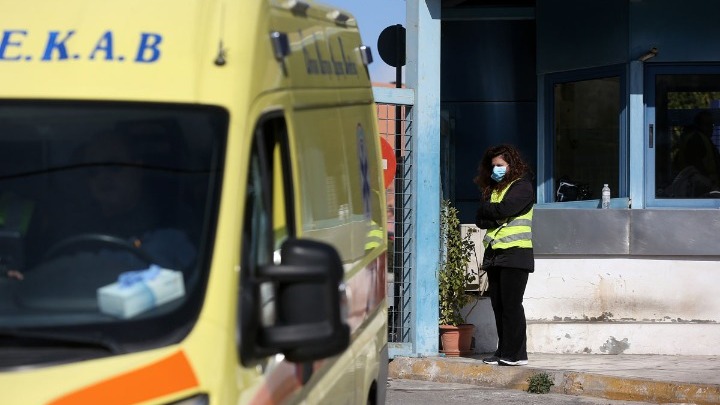 Σε τεστ για κοροναϊό θα υποβληθούν μάθητες που επέστρεψαν από το Λονδίνο