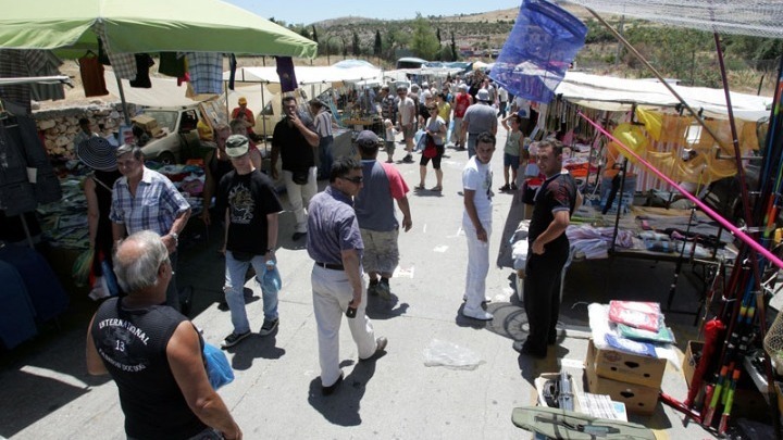 «Σπάει και το άβατο του Σχιστού»-Ευρεία διυπηρεσιακή επιχείρηση για Καταπολέμηση του Παρεμπορίου