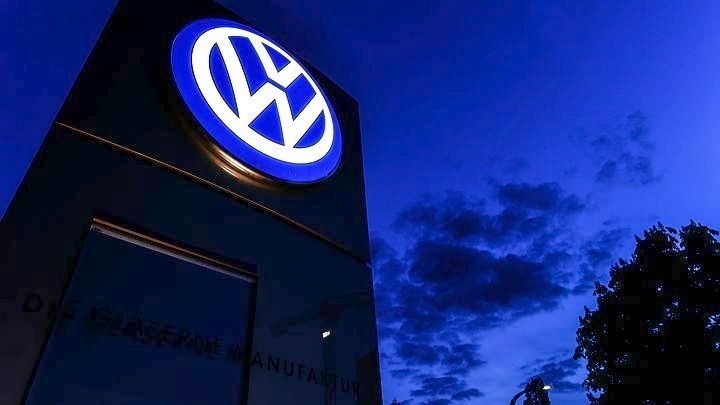 Volkswagen: Αύξηση στο βασικό μισθό στους εργαζόμενους στο Μεξικό