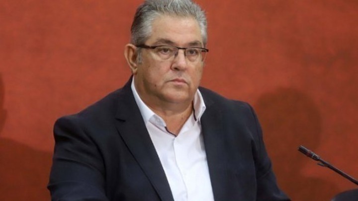 Συνάντηση του Δ. Κουτσούμπα με τον δήμαρχο Ανάφης, Ιάκωβο Ρούσσο