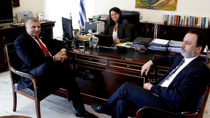 Συνάντηση του Γ. Πατούλη με την υπ. Παιδείας, Ν. Κεραμέως για τον προγραμματισμό κοινών δράσεων