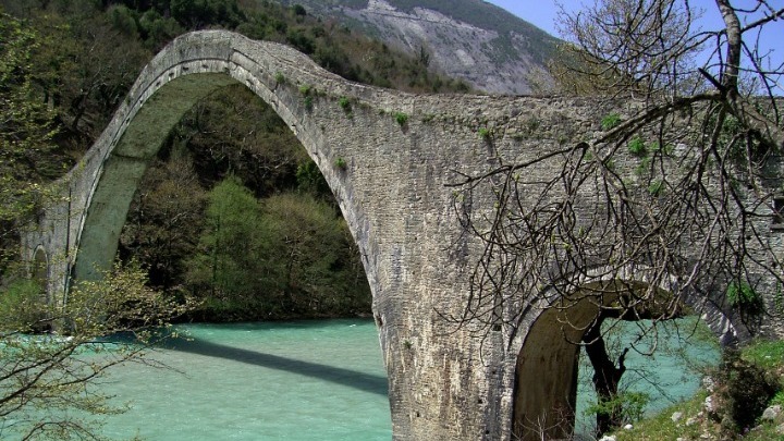 Το μεγαλύτερο μονότοξο γεφύρι των Βαλκανίων