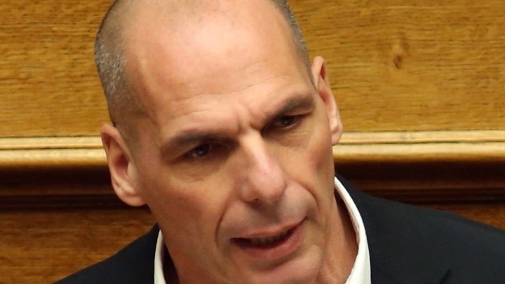 Τον Τζούλιαν Ασάνζ επισκέφθηκε στη φυλακή ο Γιάνης Βαρουφάκης