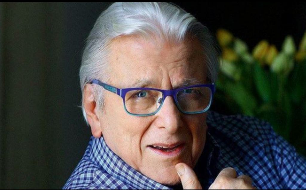Διασωληνομένος στη ΜΕΘ ο Κώστας Βουτσάς
