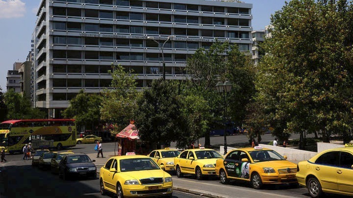 ΥΠΟΙΚ: Οι όροι υπαγωγής σε εναλλακτική φορολόγηση εισοδήματος αλλοδαπών