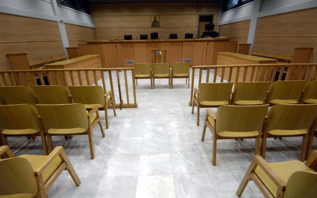 Στην φυλακή ο 44χρονος καθηγητής για την αποπλάνηση της 14χρονης