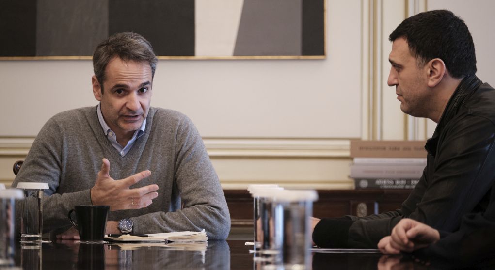 Έρχονται lockdown τύπου “φυσαρμόνικα”