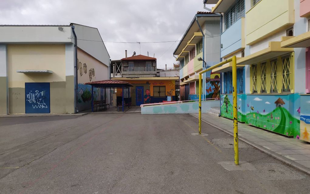 Αναστέλλονται όλες οι εκδρομές στο εξωτερικό για τα σχολεία