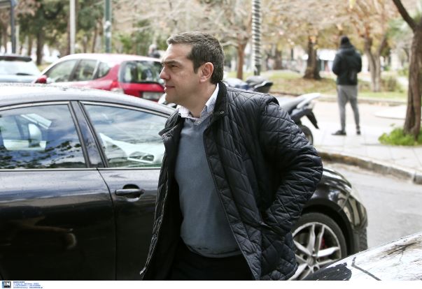 Καλούν τον Τσίπρα να τραβήξει αφτιά στην Κ.Ε.