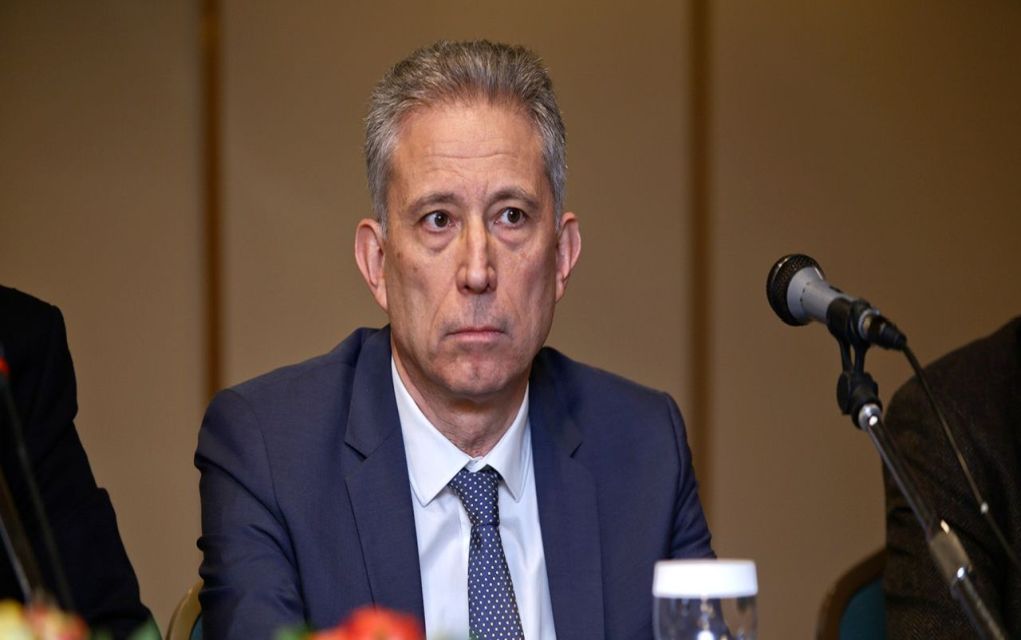 Κ. Χρυσόγονος: «Το ελληνικό κράτος πάει με το κάρο»