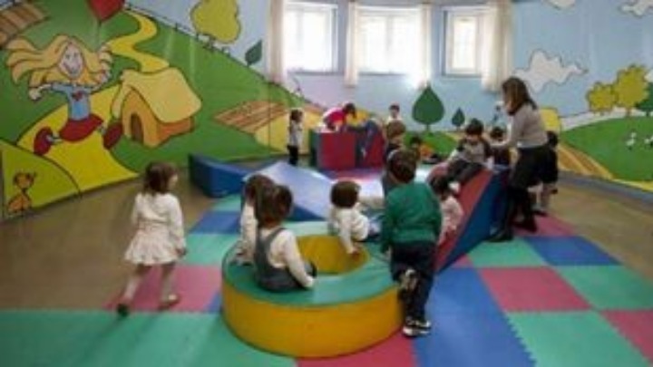 ΕΚΠΑ – Μετάλλαξη Όμικρον: Κινδυνεύουν και τα παιδιά κάτω των 2 ετών