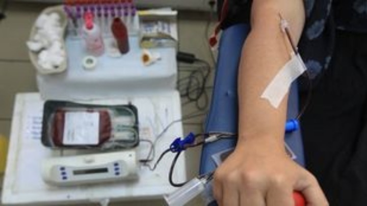 Οι δήμοι συνεχίζουν τη «μάχη» της αιμοδοσίας
