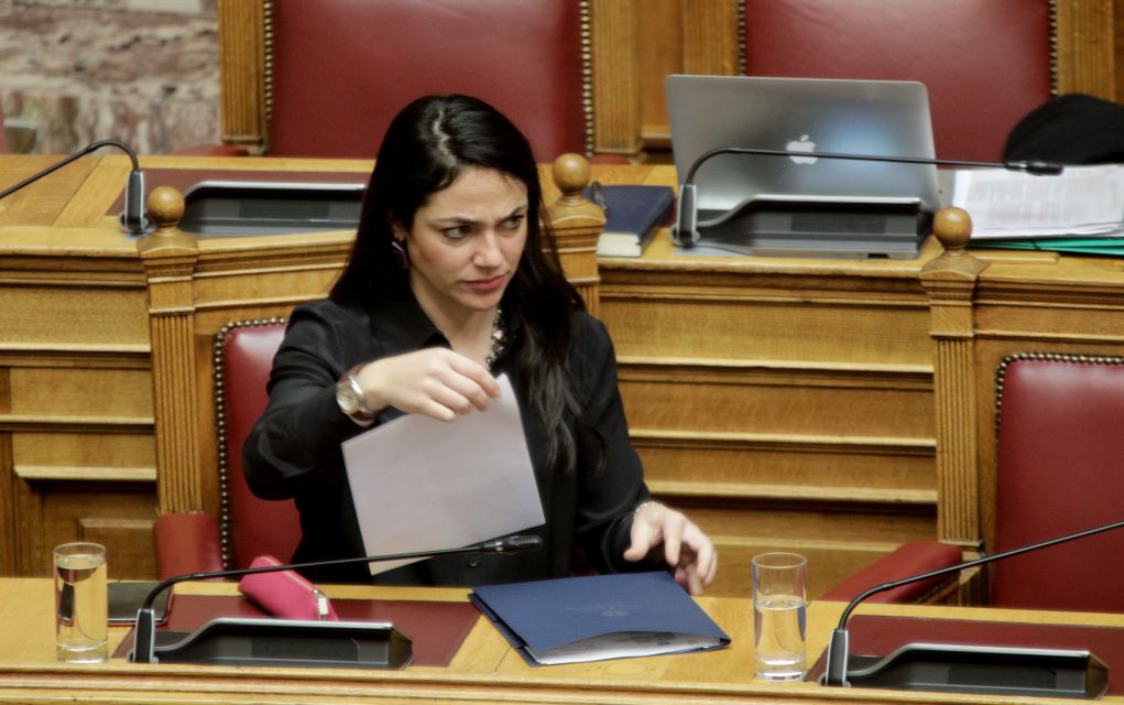 Μιχαηλίδου: Έκτακτη εισοδηματική ενίσχυση για νοικοκυριά με ανήλικα μέλη