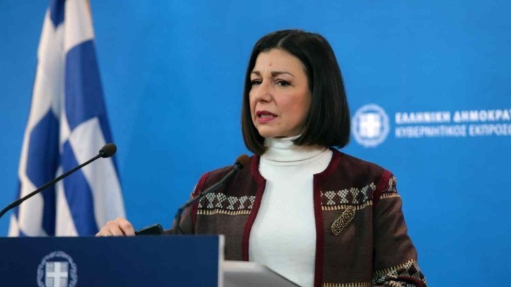 Τετάρτη κλείνουν όλα τα εμπορικά καταστήματα