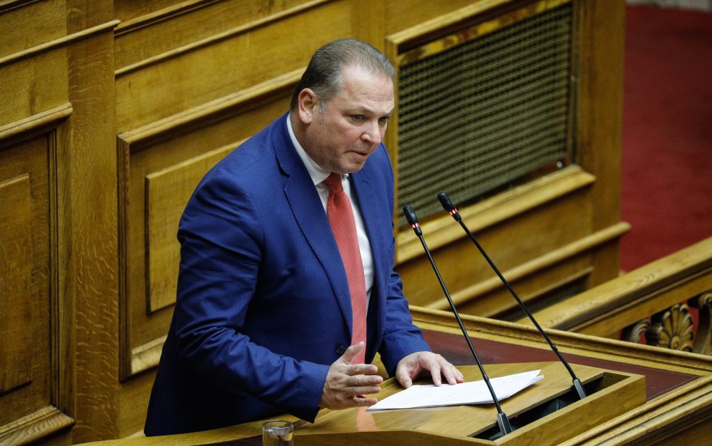 Ελ. Αβραμάκης: «Τραγική διαχείριση στο προσφυγικό»