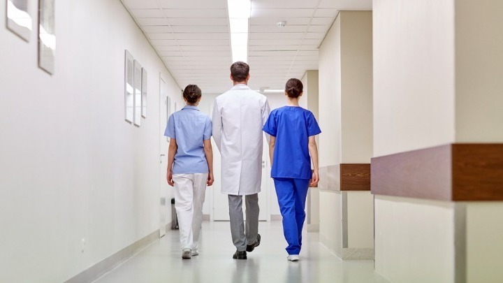 Εναντίον της πενταήμερης καραντίνας στρέφονται οι νοσηλευτές του ΕΣΥ
