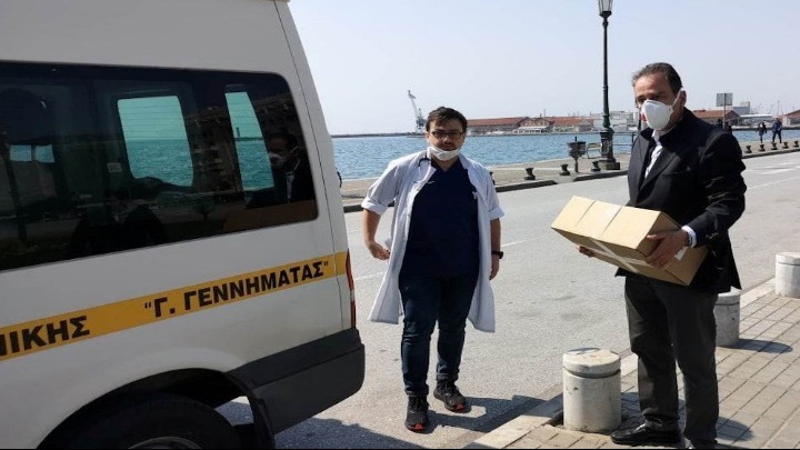 Δέκα χιλιάδες μάσκες και ασπίδες από τον ΙΣΘ σε γιατρούς και νοσοκομεία